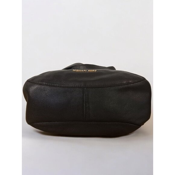 MICHAEL Michael Kors Leather Chandler  Grained Leather  Shoulder Tote - Picture 7 of 15